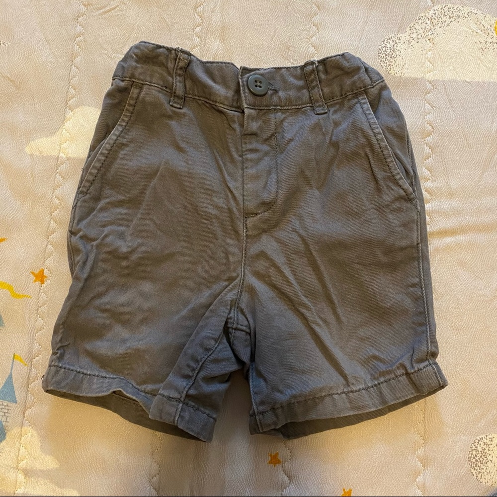 The Children’s Place gray shorts